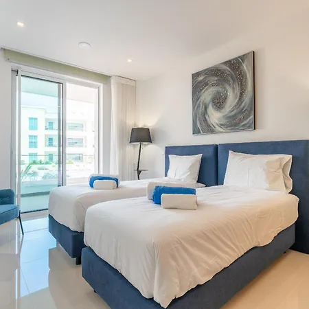 Marina View 4 With Pool By Homing Διαμέρισμα *