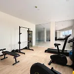 Marina View 4 With Pool By Homing Апартаменты