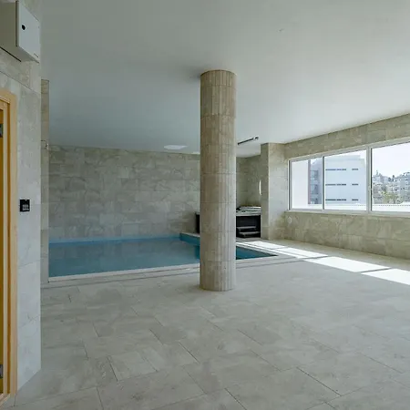 Marina View 4 With Pool By Homing Apartment Lagos