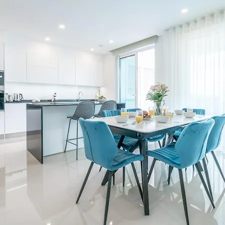 Marina View 4 With Pool By Homing Apartment