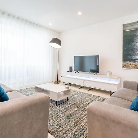 דירה Marina View 4 With Pool By Homing