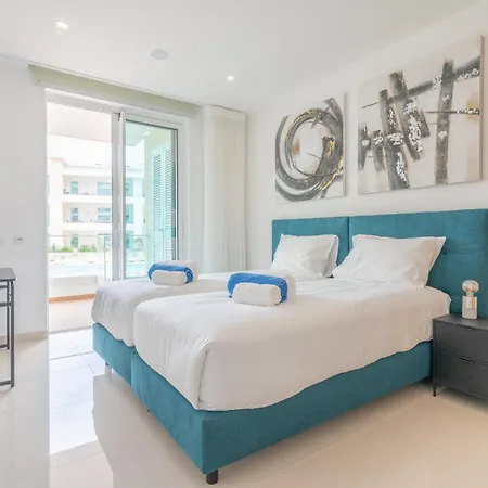 Marina View 4 With Pool By Homing דירה לאגוּ‏ש