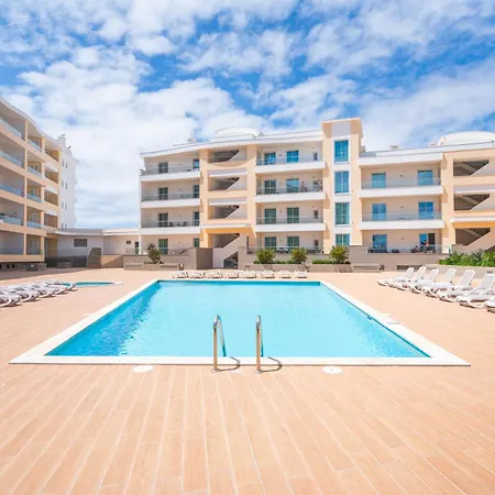 Apartment Marina View 4 With Pool By Homing