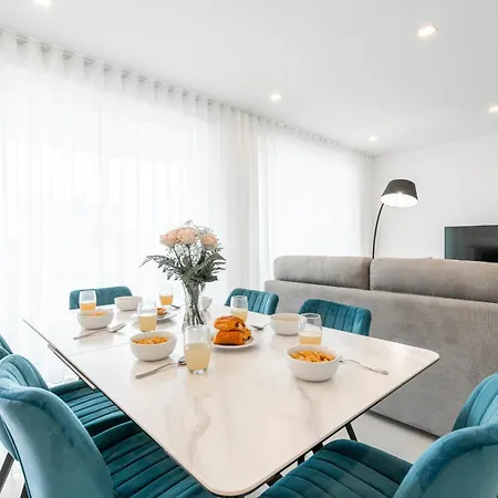 Marina View 4 With Pool By Homing Apartament *