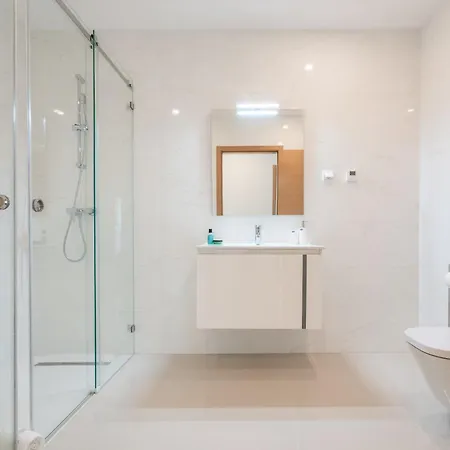 Apartament Marina View 4 With Pool By Homing Lagos